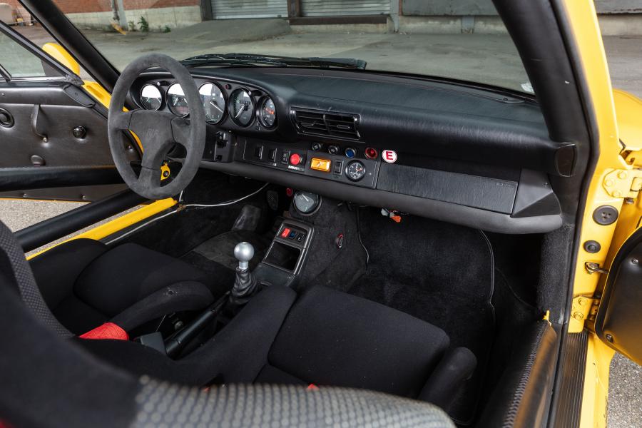 Торпедо Ruf CTR2 Sport (993) 1997 года  (фото 56 из 92)